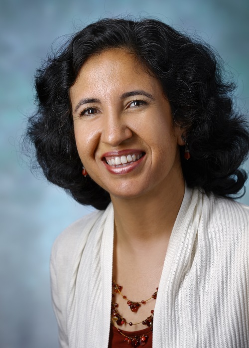 Lilly Engineer Lilly Engineer smile professional headshot